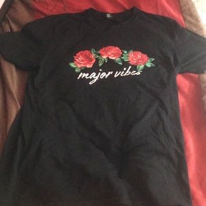 Men’s Forever 21 “major Vibes” shirt